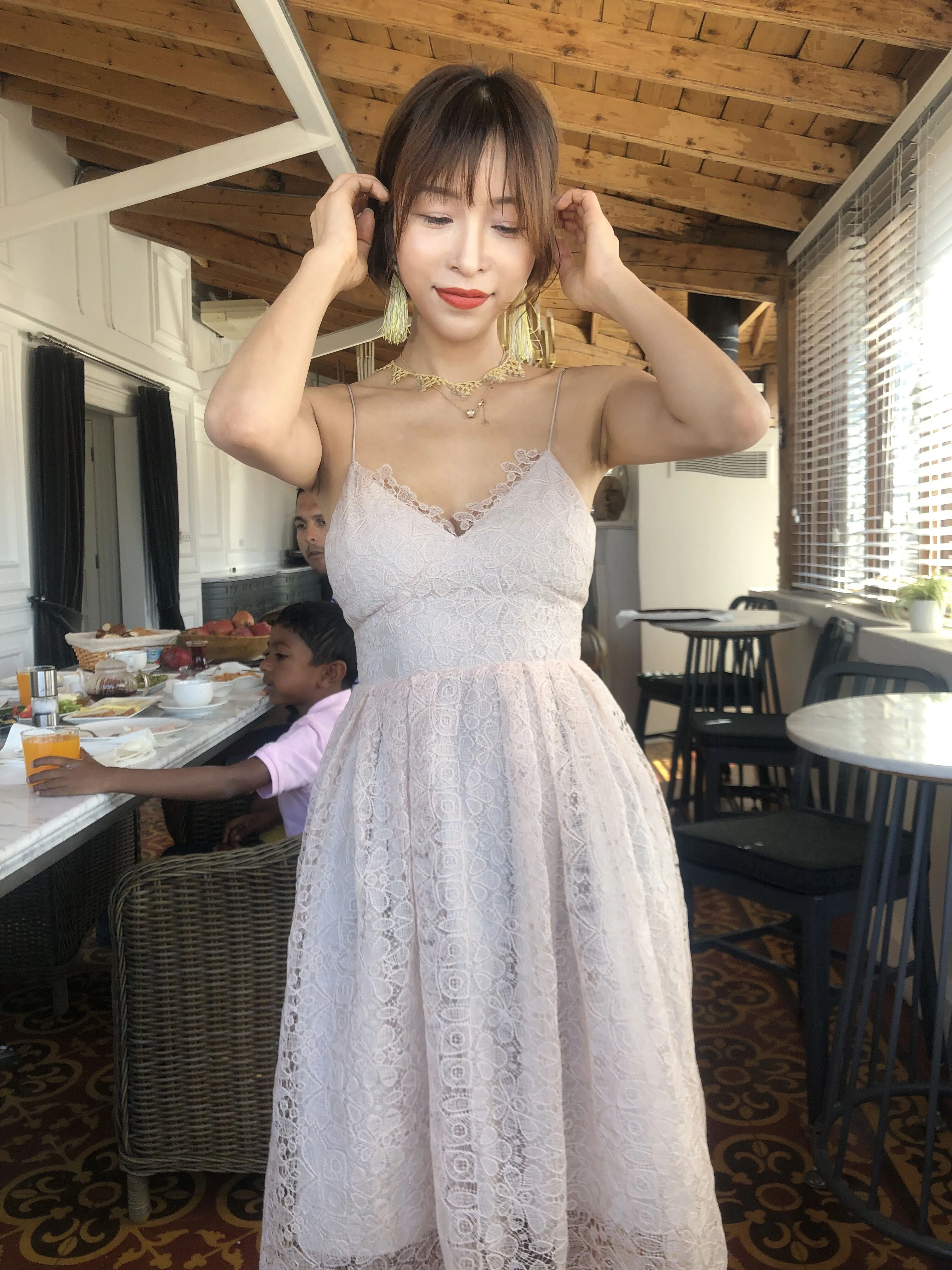 

Elegant Pink Lace Spaghetti Strap Women Dress Ladies Sexy Party Dresses