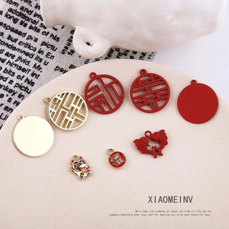 

2pcs diy jewelry spray paint personality fu word happy word bright red round lucky cat pisces newspaper fu earring materials