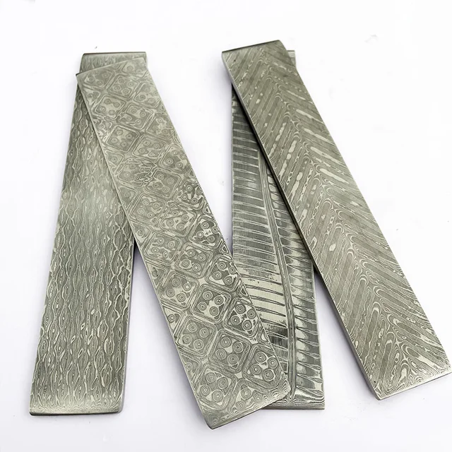 Nuovo modello VG10 Sandwich in acciaio di Damasco per coltelli squisiti fai-da-te che realizzano lama di coltello in acciaio inossidabile vuota ha stato trattamento termico 4