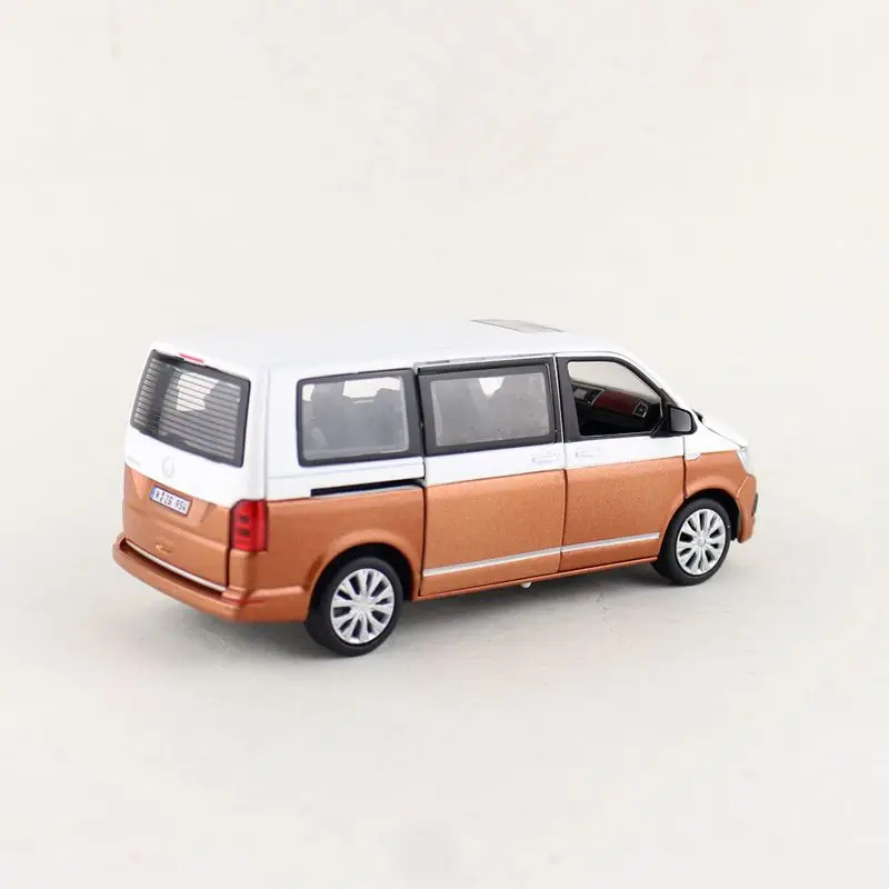 1:32 Масштаб/литая под давлением металлическая игрушка/Volkswagen T6 Multivan MPV фургон автомобиль/звук и светильник/оттягивание развивающие/подарок для ребенка/Коллекция