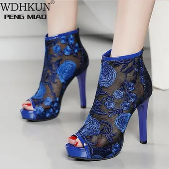 Sandalias de malla para mujer, zapatos de tacón alto de encaje, con bordado de flores y Punta abierta, color negro, 2021 1