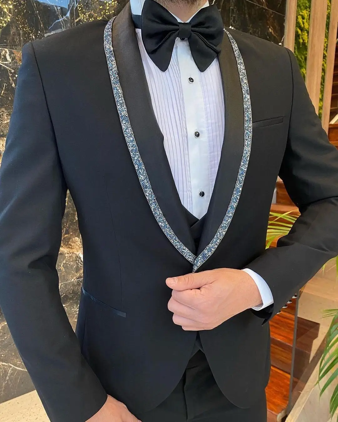 Luxury Black Men Suit Diamond Lapel 3 Piece Groom Tuxedos For Wedding Formal Prom Blazers Party