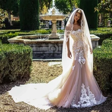 

Charming Tulle 3D Flower Illusion Scoop Neckline Appliques Mermaid Lace Wedding Dress Long Train Back Lace Up Vestido De Novia