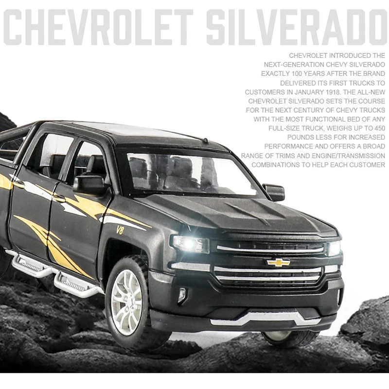 Горячая 1:32 Масштаб колеса 4x4 Chevrolet пикапа металлическая модель с светильник и звук silverado литья под давлением автомобиль вытяните назад игрушка Коллекция