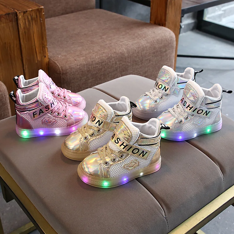 Zapatos luminosos infantiles de Zapatos de Led para niñas, zapatillas con letras para correr, informales, de malla, a la moda, nuevo estilo, 2021 - Madre y niños