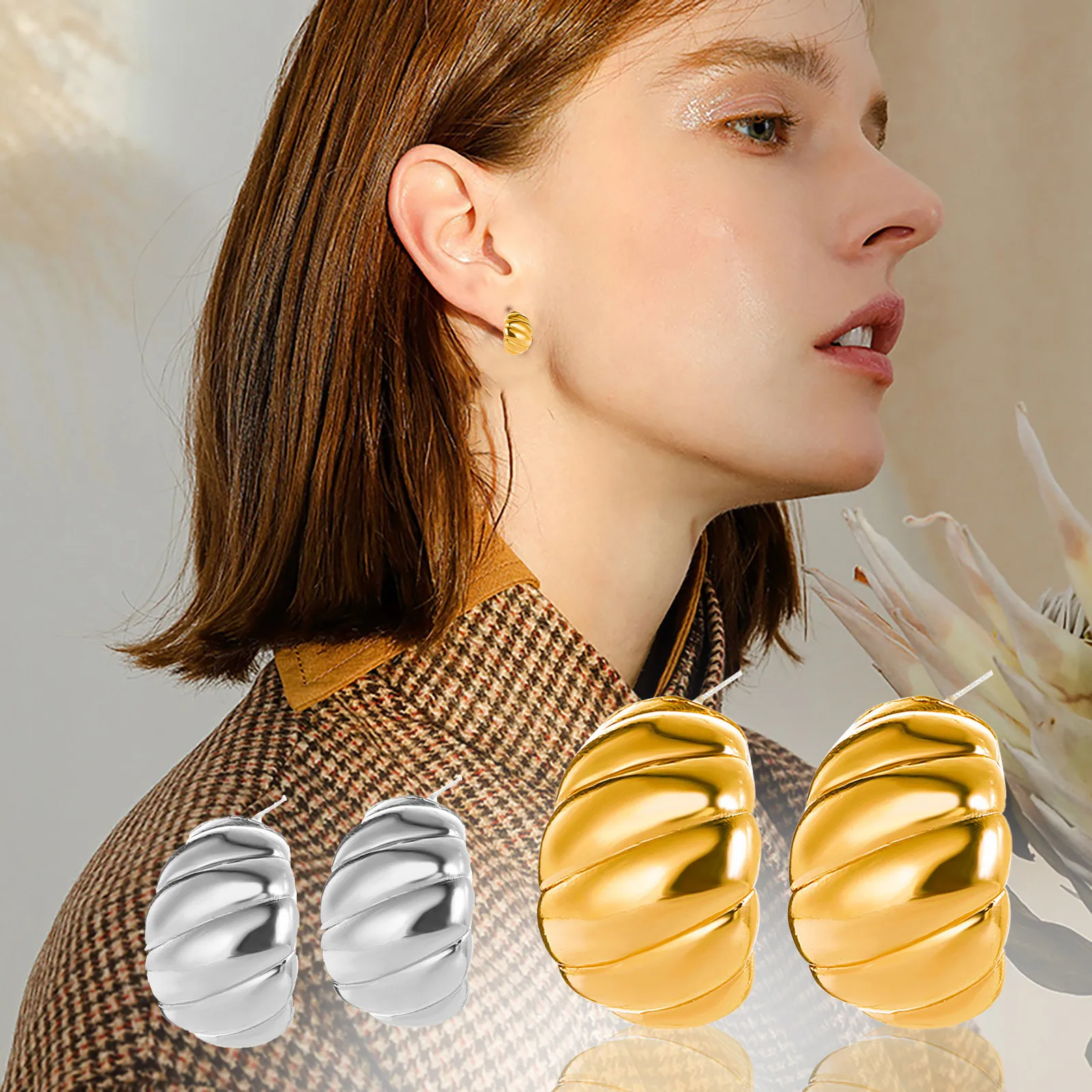 Vintage Horn Threaded Stud Earrings For Women Simple Metal C-shaped Striped Earrings Shining Golden Stud Earrings Jewelry Gifts 1