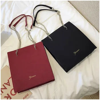 

Women Fashion Handbag Chain Shoulder Bag Ladies Stylish Handbag For Shopping Travel Daily Wear