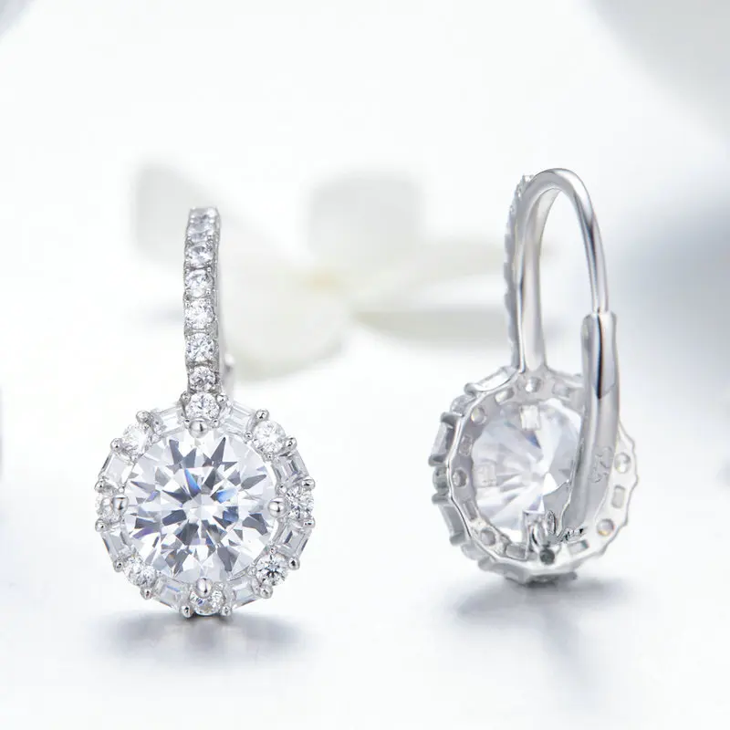 

CodeMonkey Authentic 925 Sterling Silver Dazzling Cubic Zircon Round Zircon Earrings for Women Wedding Silver Jewelry E508