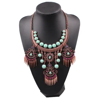 

2020 New Arrival Design Fashion Brand Statement Necklace Chain Crystal Pendant Vintage Alloy Women Necklace Jewelry Wholesale
