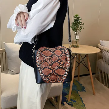 

Beibaobao Women Messenger Bags Luxury Serpentine Pu Leather Crossbody Bags For Women 2019 Handbags Lady Designer Shoulder Bag