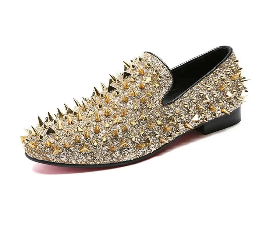 

Men Male Slip On Rivets Leather Shoes Fashion Gold Spiked Loafers Shoes Men Bling Sequins Banque Wedding Shoes