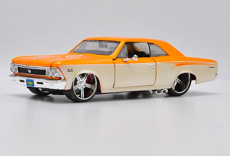 1/24 игрушка для мальчика литая модель автомобиля коллекционный автомобиль подарок для детей 1:24 мышечные статические автомобили Chevrolet-Corvette-1966 SS396