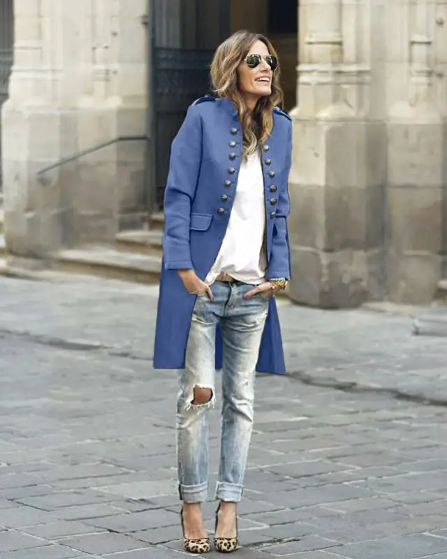 Женское двубортное пальто на пуговицах однотонное длинное с длинным рукавом