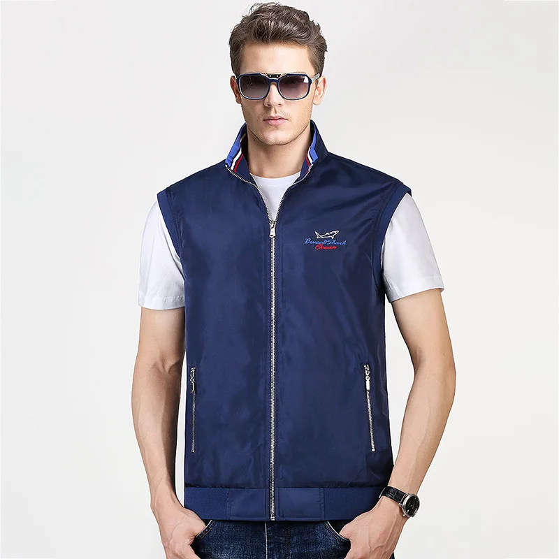 

Bruce&Shark Thin Casual Vest Men Original Quality Best Quality best Embroidery Men Vest ALL Year Style Size M TO 3XL 5551