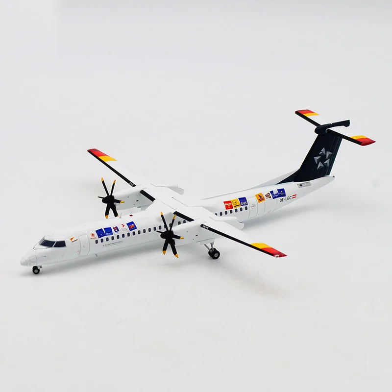 1/200 Scale Austrian Airlines Bombardier Dash 8 Q400 airplane plane