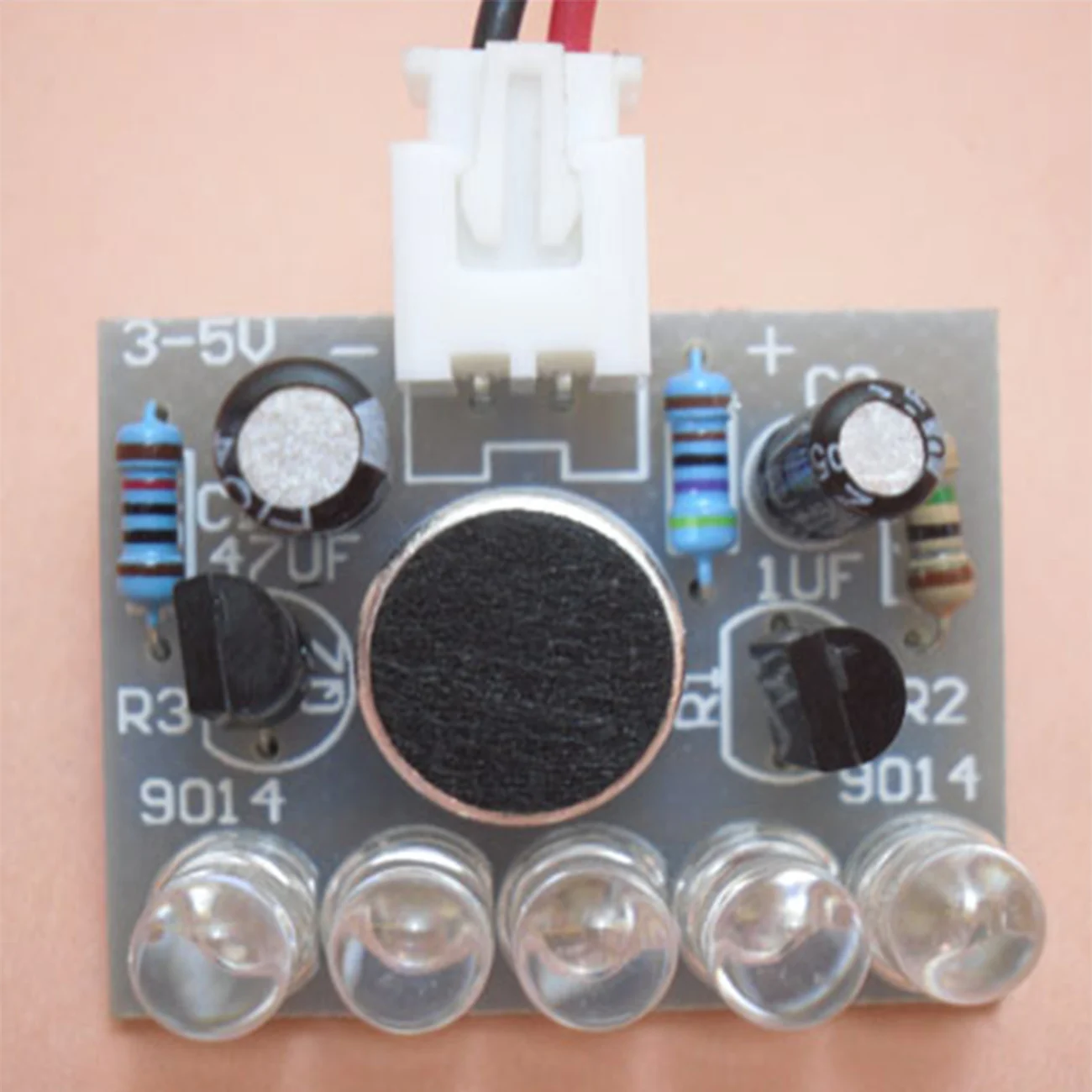 Светодиодный звук Управление которая проигрывает мелодии из фильмов лампа