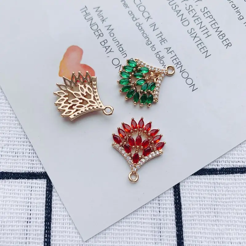 

DIY jewelry accessories wholesale micro-inlay color retention retro palace wind apricot leaf earrings pendant accessories 1PCS