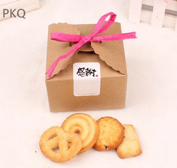 

20pcs 9x9x6cm white Single Cupcake Cake Box Packaging Paper Gift Boxes Kraft Paper Candy Boxes For Party Gift Chocolate Package