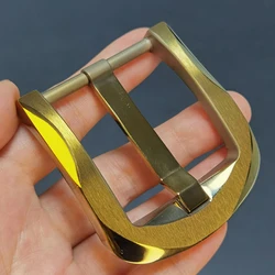 Fivela de cinto em forma de d de titânio puro leve anti alérgico de flor de gelo, queimar ouro, queimar azul, cor de titânio para homem e mulher