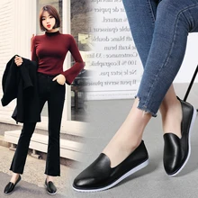 Женские Модные Вьетнамки; сезон весна-осень; кожаные туфли на плоской подошве без застежки; повседневная обувь