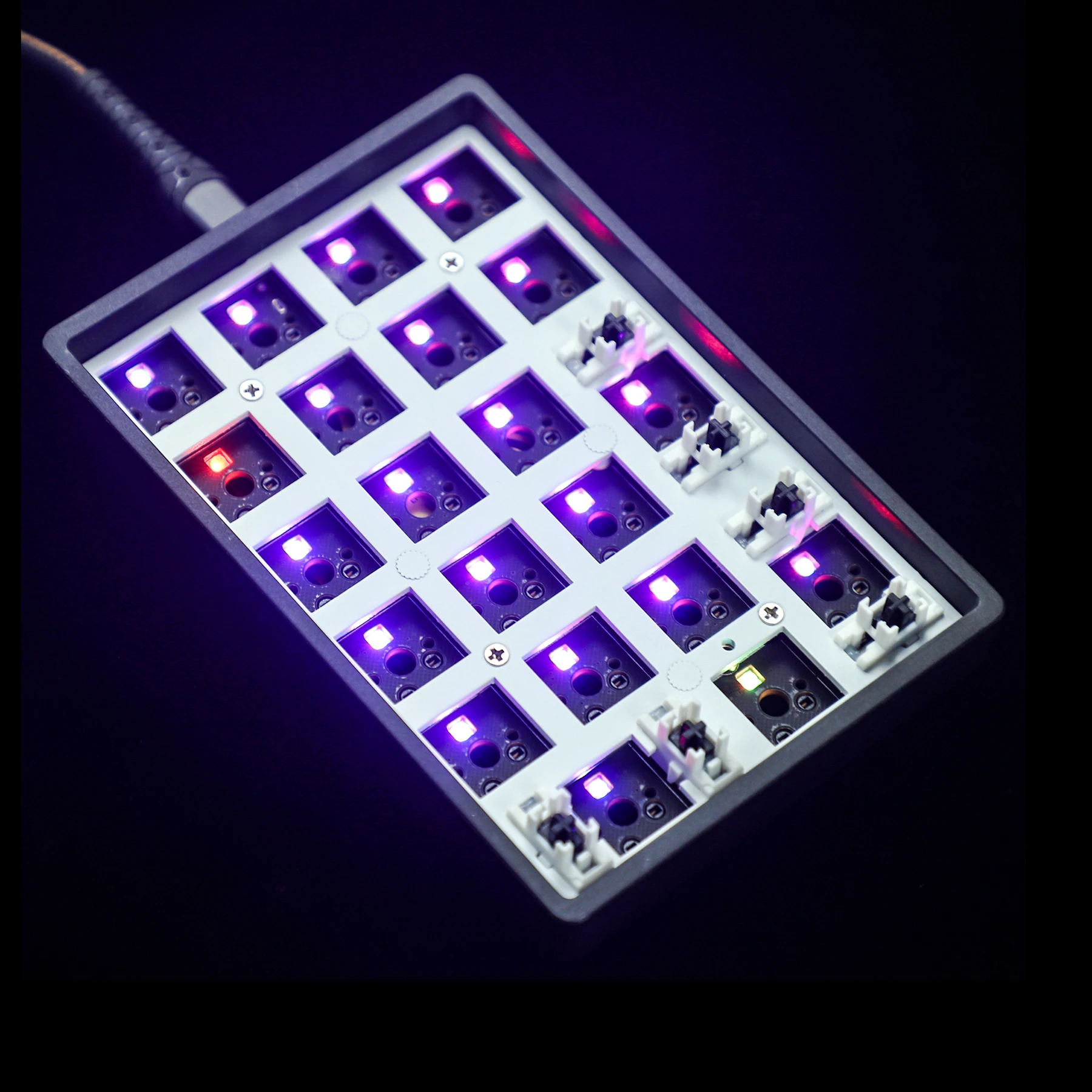 Chave Numpad Gk21s Gk21 Hotswap Rgb Kit Caixa de Plástico Bluetooth Driver Independente tipo c Lol Photoshop Teclado Mecânico 20 21 - Imagem 3