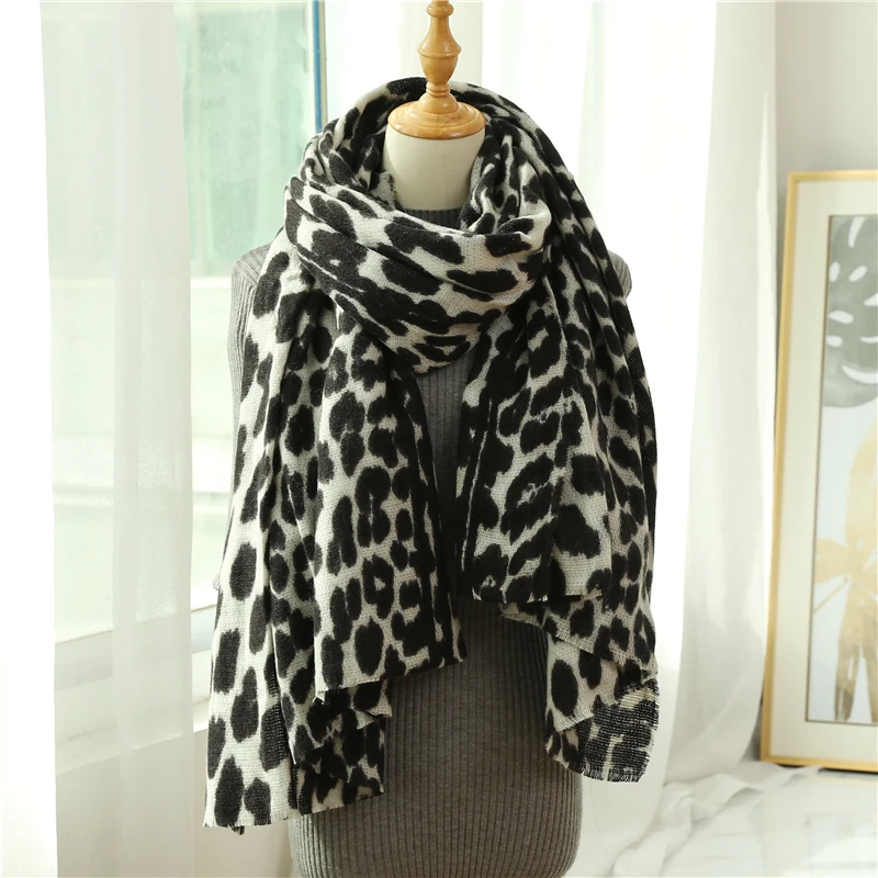 Winter Warm Women Scarf Fashion Animal Leopard Print Lady Thick Soft Shawls and Wraps Female Foulard Cashmere Scarves Blanket - Color: c4