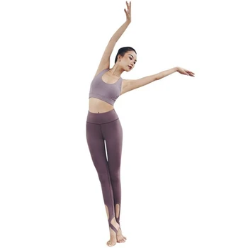 

2019 New Yoga suit running Sports Fitness Back T-shirt tops Tight hip pants two-piece Running Fitness two-piece Set for Ladies