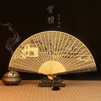 Резной вентилятор Su Ebony Складной вентилятор женский сандаловое дерево китайский стиль подарок ручной вентилятор - Цвет: 19