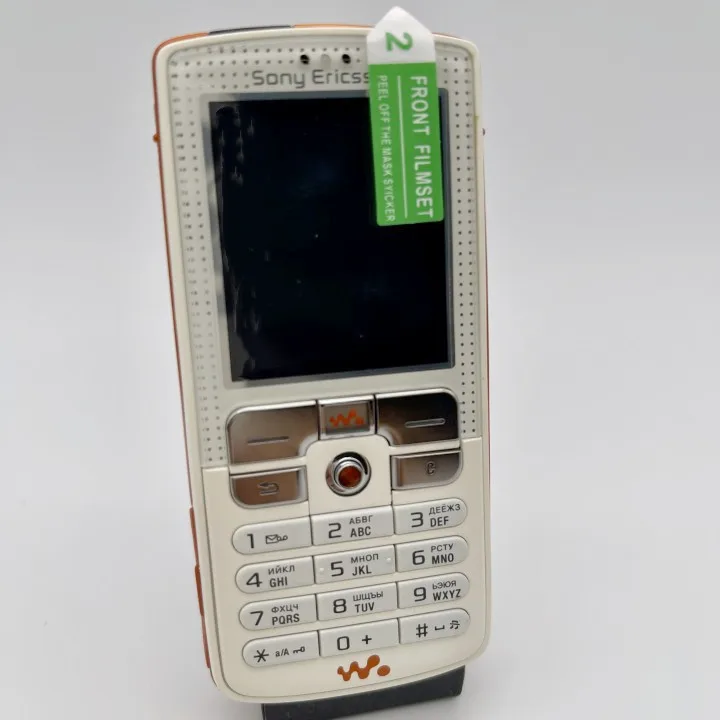 Sony Ericsson W800 Refurbised-Original Unlocked W800c  MobilePhone 2G FM Unlocked Cell Phone Free shipping giffgaff refurbished phones