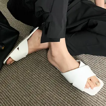 

Sianie Tianie 2020 Brand Design Genuine Leather Women slippers Casual Flats Shoes Slippers Summer Outdoor Beach Slides Mules