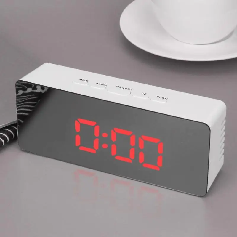 

Digital LED Mirror Alarm Clock Desktop Clock Temperature Display Alarm Snooze Multi-function Electronic Timer Table Clock Newst