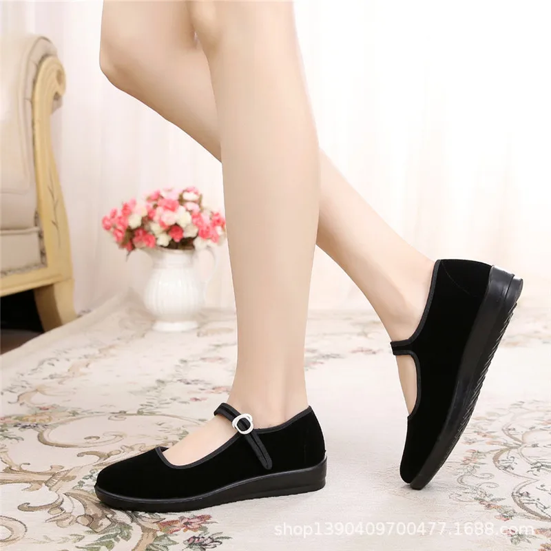 

2018 Spring New Style Classic Soft Bottom Flat Heel Low Top round-Toe Old Beijing Cloth Shoes Mom Shoes Driving Shoes