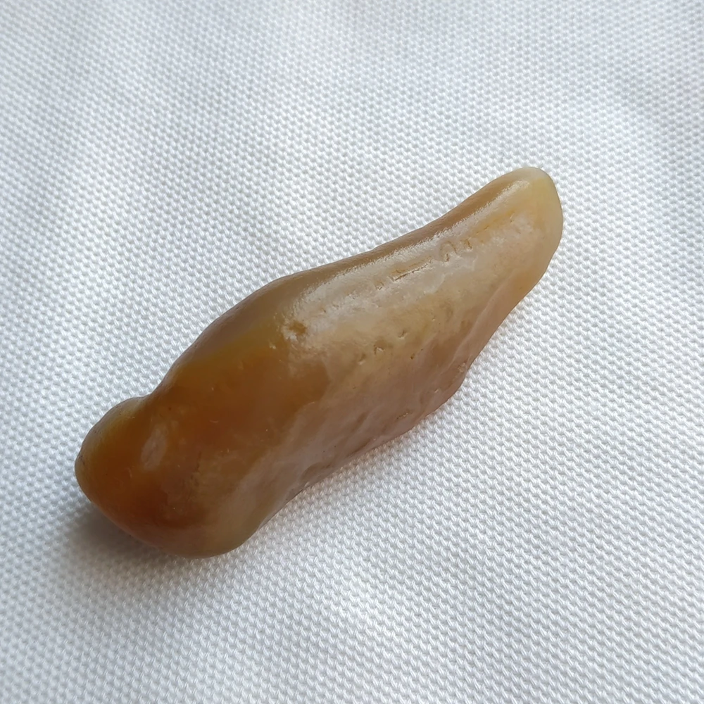 Natural beautiful stone Ornamental raw stone raw agate Silk Road Collectibles unique collection Natural beautiful stone Ornamental raw stone raw agate Silk Road Collectibles unique collection