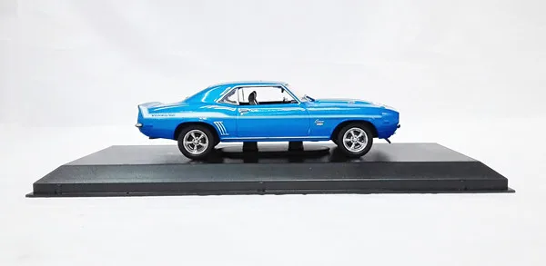 Зеленый свет 1:43 1969 CHEVROLET YENKO CAMARO сплав автомобиль игрушки для детей модель оригинальная коробка