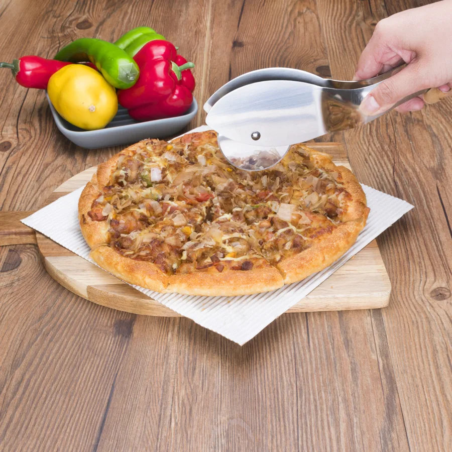 

High Quality Stainless Steel Pizza Clip Food Clip Wheel Knife Multi-function Cake Knife Two-in-one Pizza Cutter