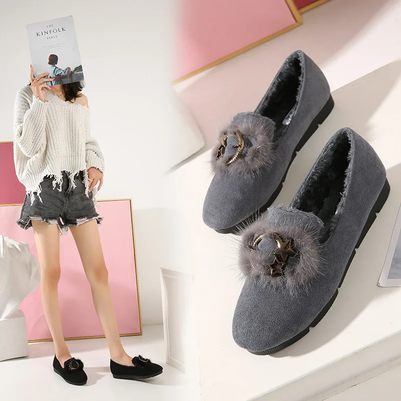 

2019 Small 3233 Flat Moccosins Outer Wear Slip-on Lazy Fluffy Shoes Women's Large Size 4243 Fertilizer Wide Fat