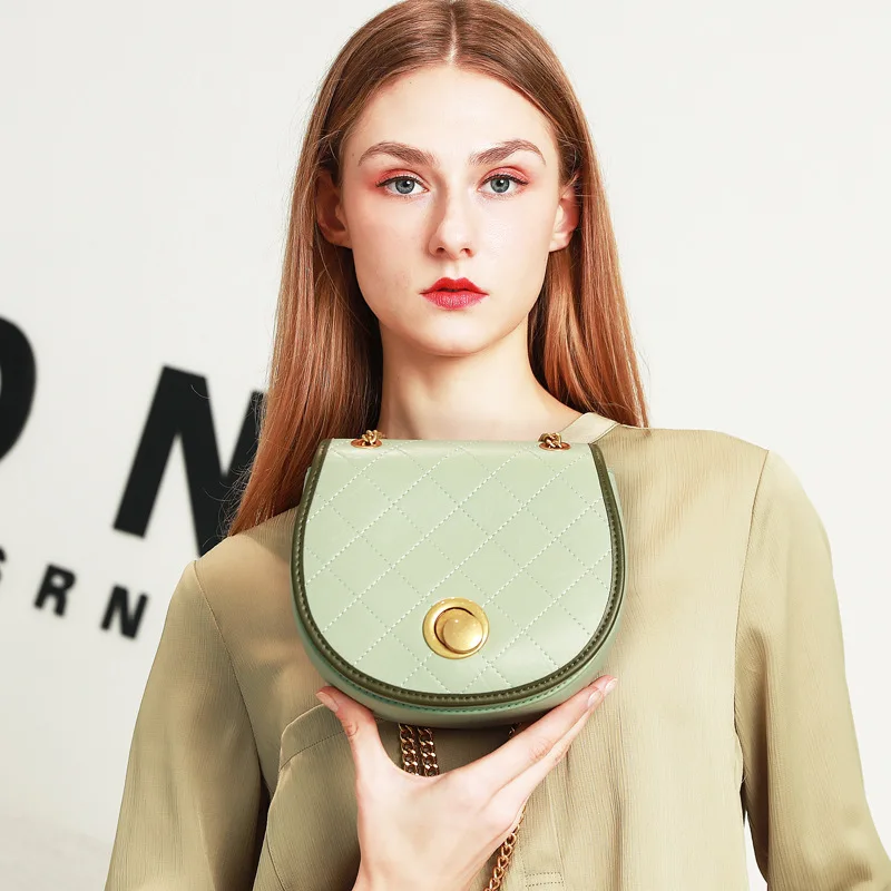 DASTINLY Saddle Bag Fashion Crossbody Shoulder Bags Popular Chain Messenger Bag