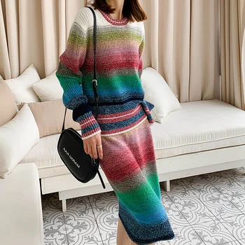 

2019 Fashion Designer Women Sweater Two Piece Set Autumn Rainbow Gradual Change Color Knitted Pullover And Knee Pencil Skirt Set