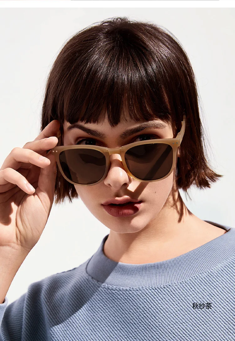 big cat eye sunglasses Folding air cushion Sunglasses Women 2022 new summer UV protection sunscreen WIth convenient Glasses Case Men Sunglasses Retro round sunglasses women