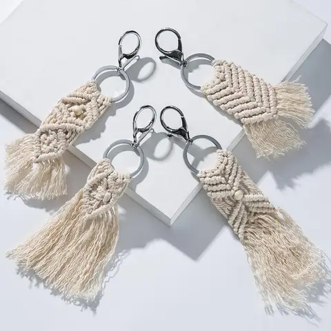 Artilady Hawaii Tassel Keychains for Women Boho key Holder Keyring Macrame Bag Charm Jewelry Gift for Friends Drop Shipping
