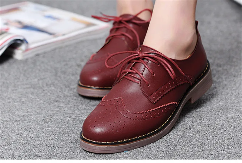 Spring Autumn Lace-Up Soft Leather Women Shoes Oxford Vintage Carved Flat Oxford Shoes For Women Big Size 41 Female Brogue Shoes (11)