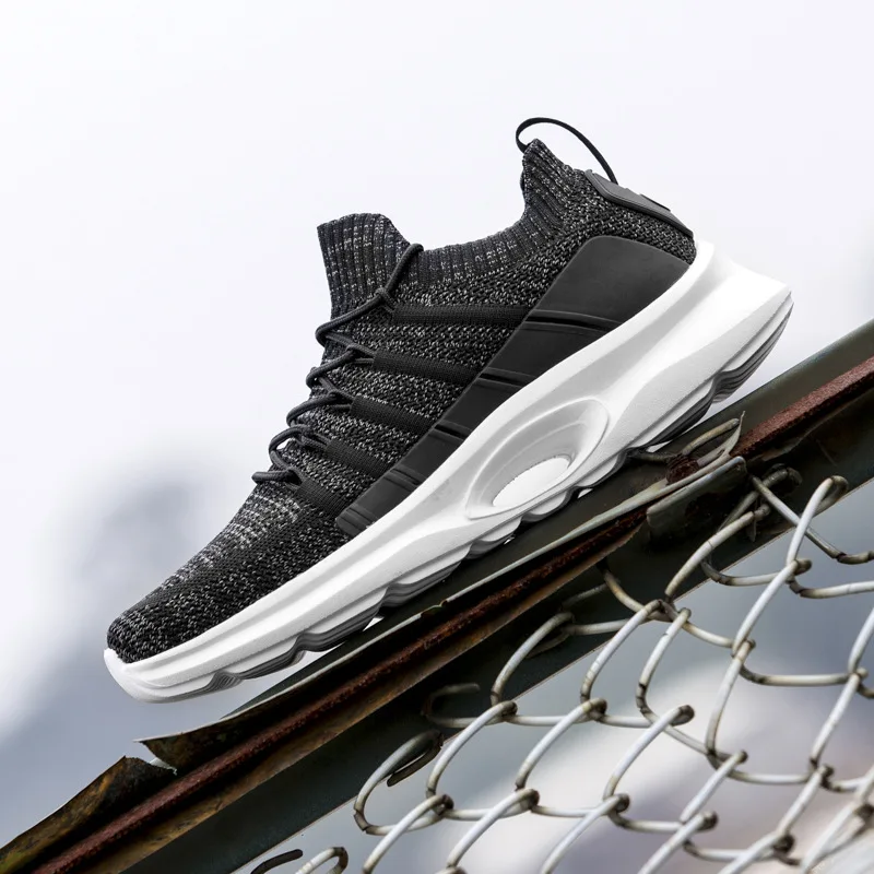 

New Style Summer Casual Sports Shoes Fly Woven MacBook MEN'S SHOES Lazy Low Top wa zi xie Mesh Running Shoe