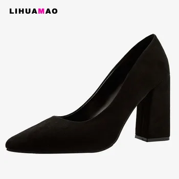 ladies black suede pumps