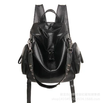 

Women's Bag 2019 Europe and America Spring and Summer Rivet Backpack Soft Leather Washed Leather Travel Bag Student Backpack