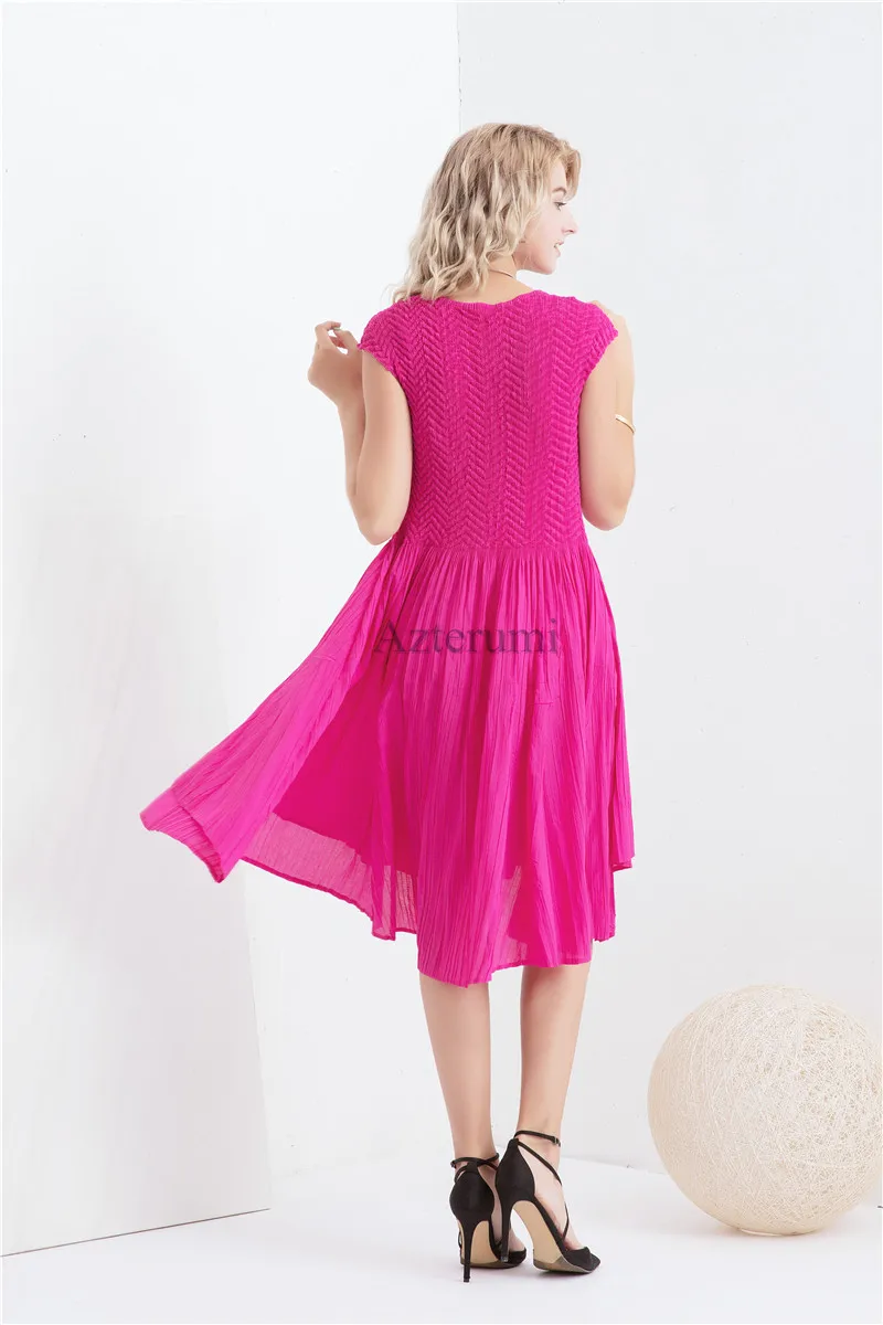 High Quality New Simple Women Casual Dress Sleeveless Round Neck Summer Dress Elegant Office Lady Solid Pleats Dresses