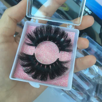 

BossGirl Lashes 3D Mink Lashes Wholesale Custom Lash Boxes Packaging Square Lashes Case with Glitter Private Logo Sticker