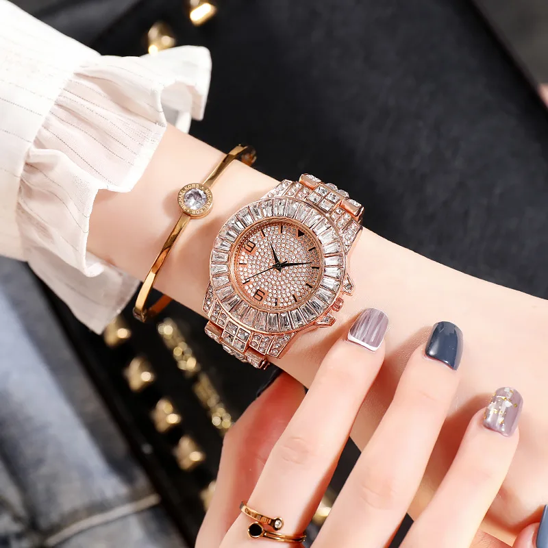Casual Diamonds Set Women's Watch Hip Hop Hipster Fashion Stars Dial Quartz Watches Starry Wristwatch In Stock