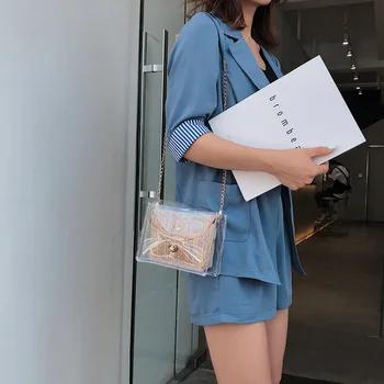 

The hot-selling conjoined cosmetic bags in 2020 can be separated. The mail bag and mobile phone bag wallet can hold mobile phone