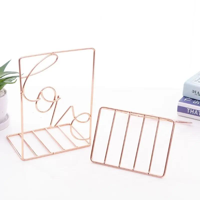 

2Pcs/Pair Creative Love Shaped Metal Bookends Desk Storage Holder Shelf Book Organizer Stand R9UA