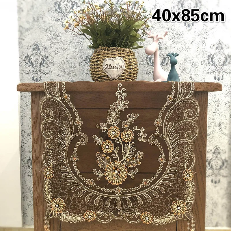 

European Retro Beaded Mesh Embroidery Beautiful Table Flag Kitchen Restaurant Tablecloth TV Counter Dust Cloth Coffee Table Mat